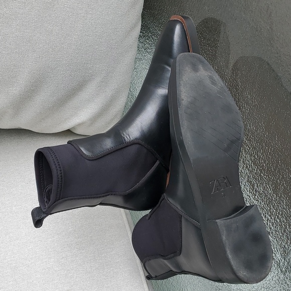 Square Toe Zara booties - Picture 2 of 2